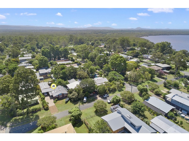 12 Vista Street, Boreen Point QLD 4565