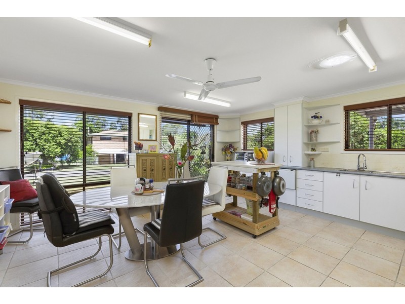 12 Vista Street, Boreen Point QLD 4565