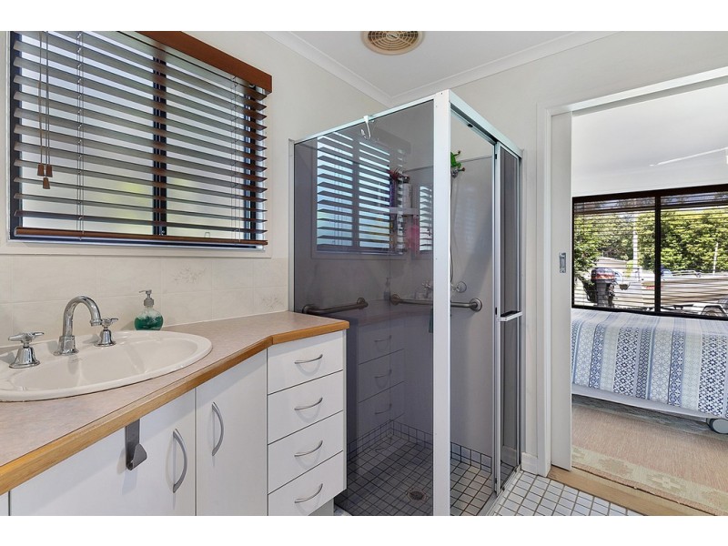 12 Vista Street, Boreen Point QLD 4565