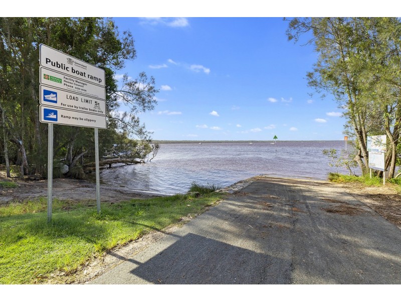 12 Vista Street, Boreen Point QLD 4565
