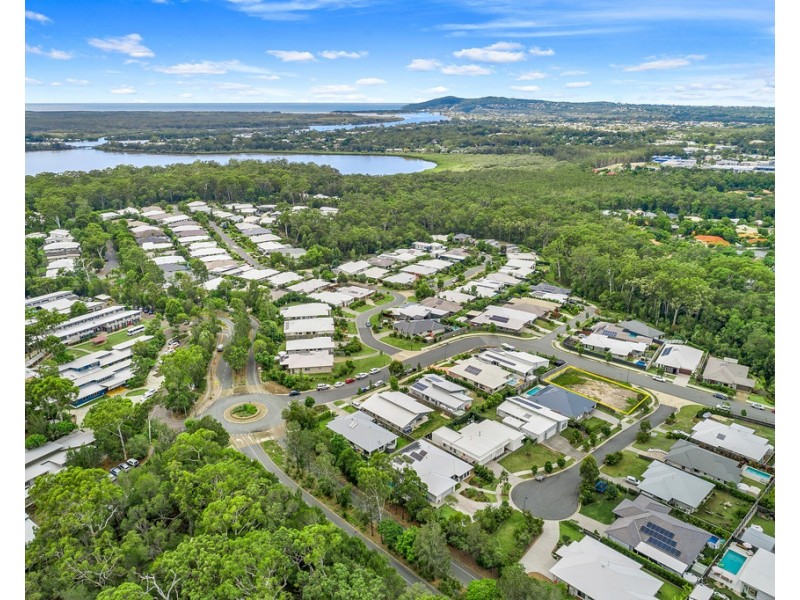 27 Shire Drive, Noosaville QLD 4566