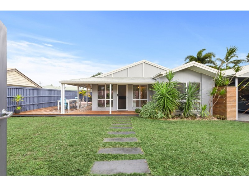 3 Hawley Court, Sunrise Beach QLD 4567