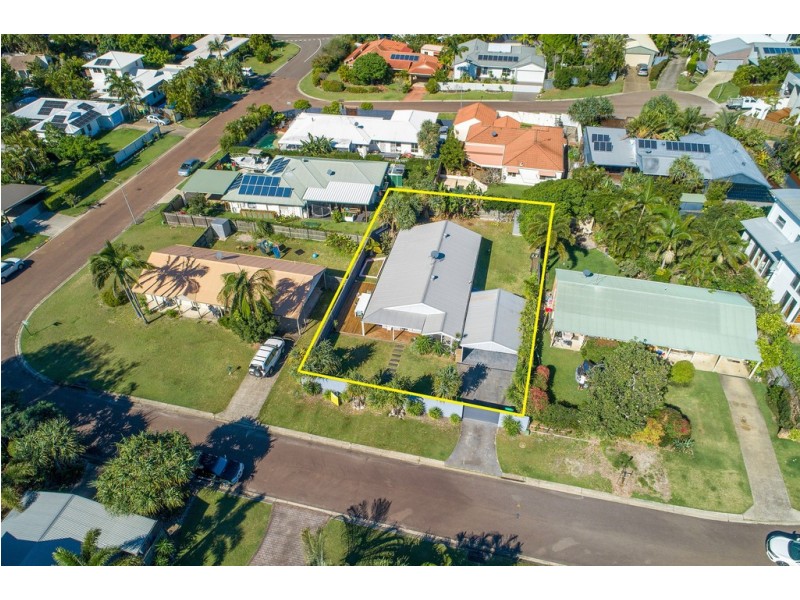 3 Hawley Court, Sunrise Beach QLD 4567