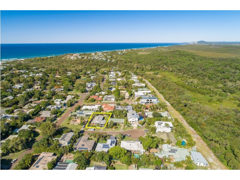 3 Hawley Court, Sunrise Beach QLD 4567