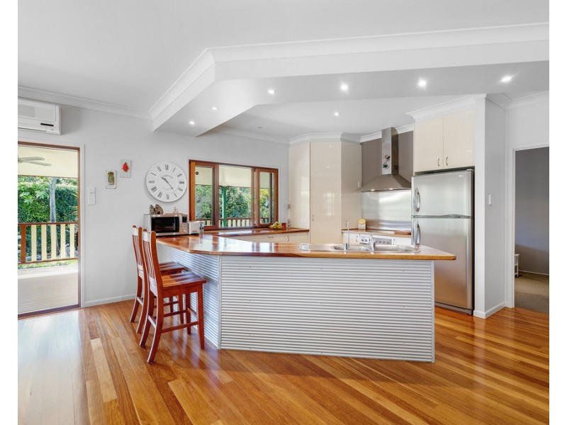 2 Paperbark Lane, Cooroibah QLD 4565