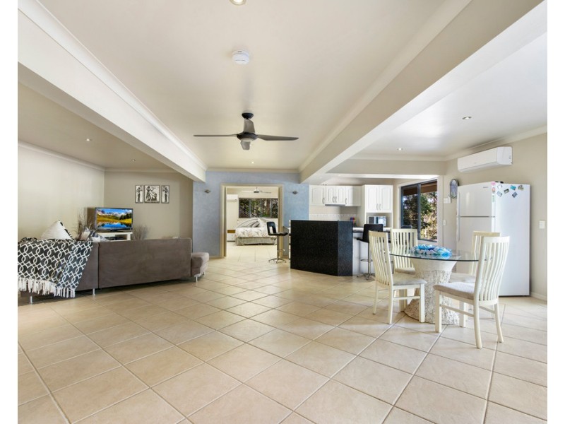 13 Whyandra Close, Doonan QLD 4562