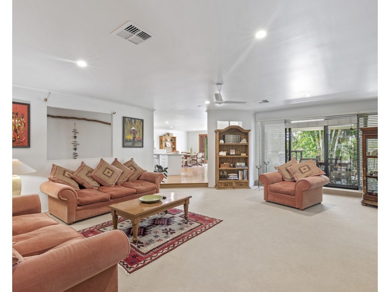 21 Cooroibah Crescent, Tewantin QLD 4565