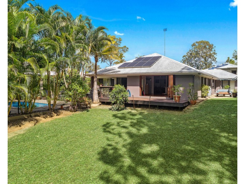 21 Cooroibah Crescent, Tewantin QLD 4565