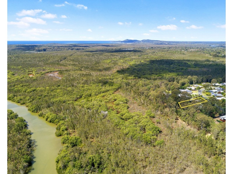 21 Cooroibah Crescent, Tewantin QLD 4565