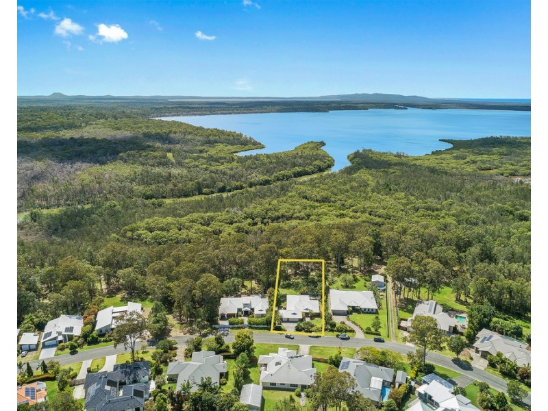 21 Cooroibah Crescent, Tewantin QLD 4565