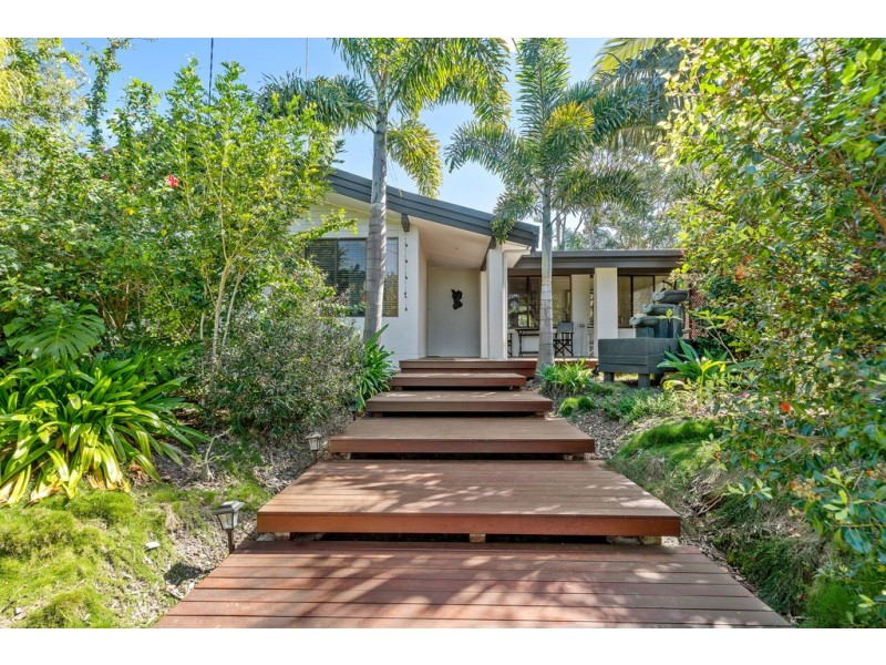 6 St Andrews Drive, Tewantin QLD 4565