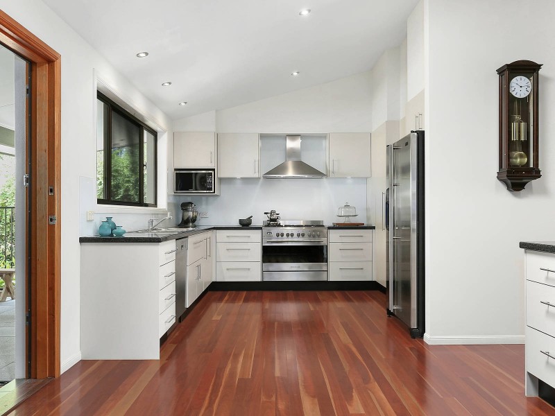 6 St Andrews Drive, Tewantin QLD 4565