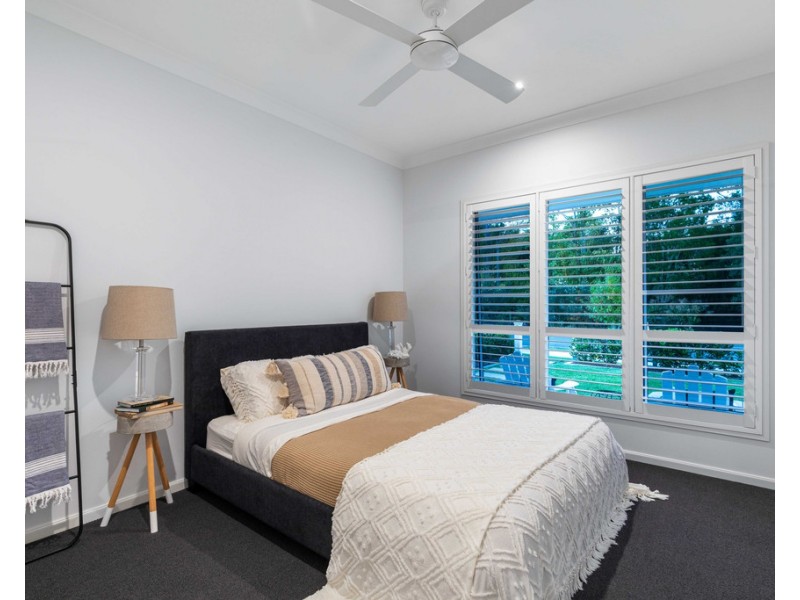 37 Pine Street, Cooroy QLD 4563
