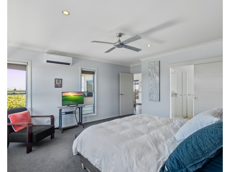 8 Quoll Court, Peregian Springs QLD 4573