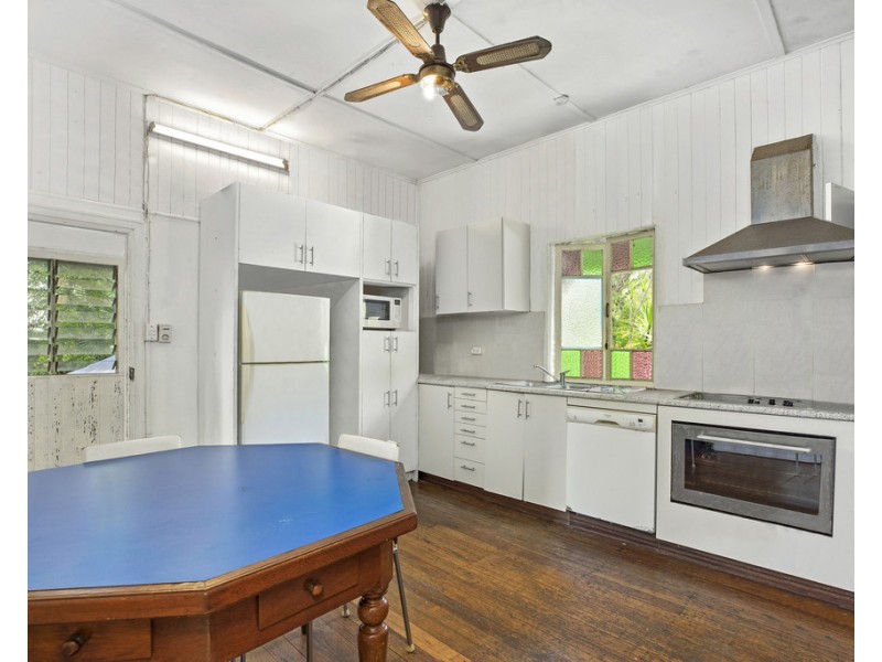 33 Sunset Way, Cooroibah QLD 4565