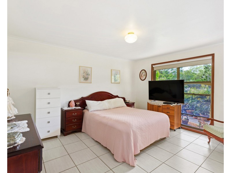 17 Griffith Avenue, Tewantin QLD 4565