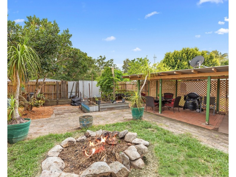 17 Griffith Avenue, Tewantin QLD 4565