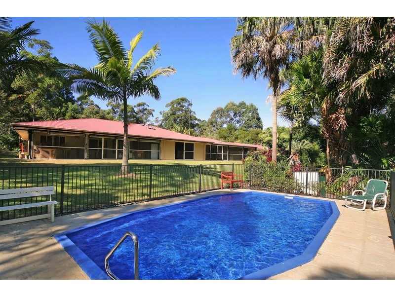 3 Vines Ct, Tinbeerwah QLD 4563