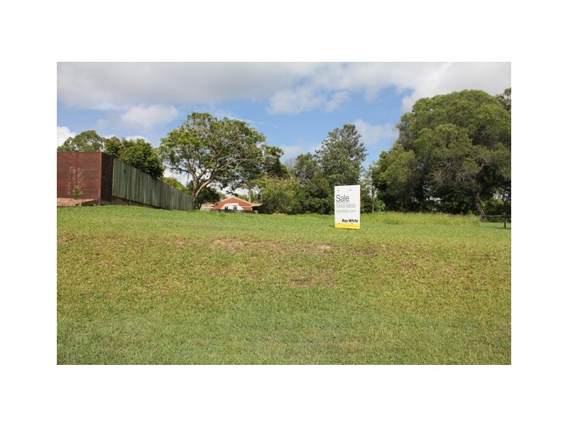 102 Werin St, Tewantin QLD 4565