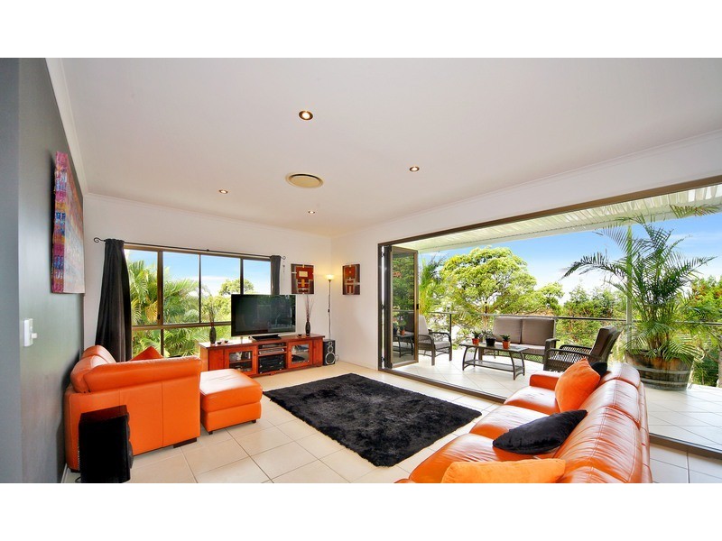 6 Cabbi Ct, Coolum Beach QLD 4573