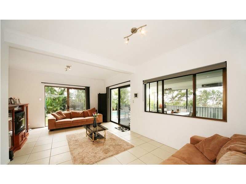 6 Cabbi Ct, Coolum Beach QLD 4573