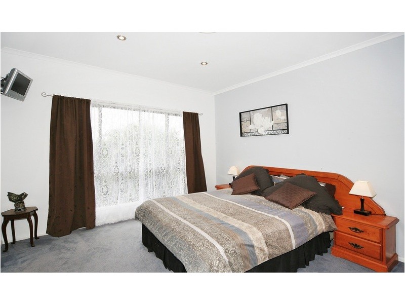 6 Cabbi Ct, Coolum Beach QLD 4573