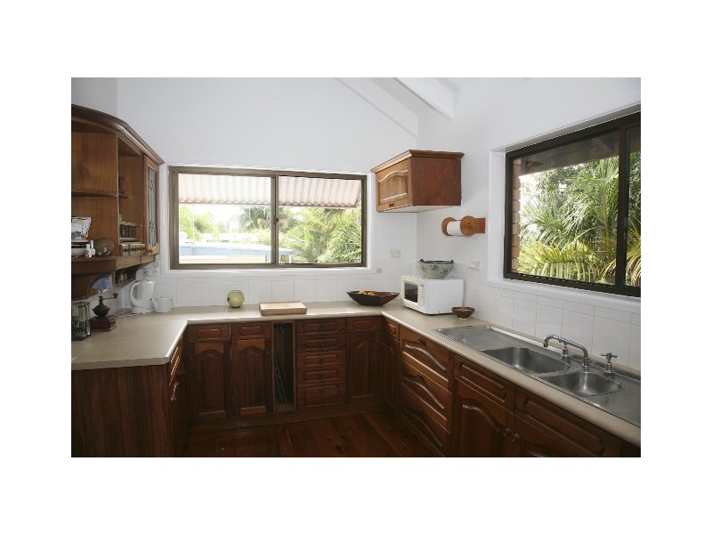 11 John St, Tewantin QLD 4565
