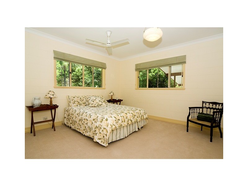 8 Burnett Place, Tewantin QLD 4565