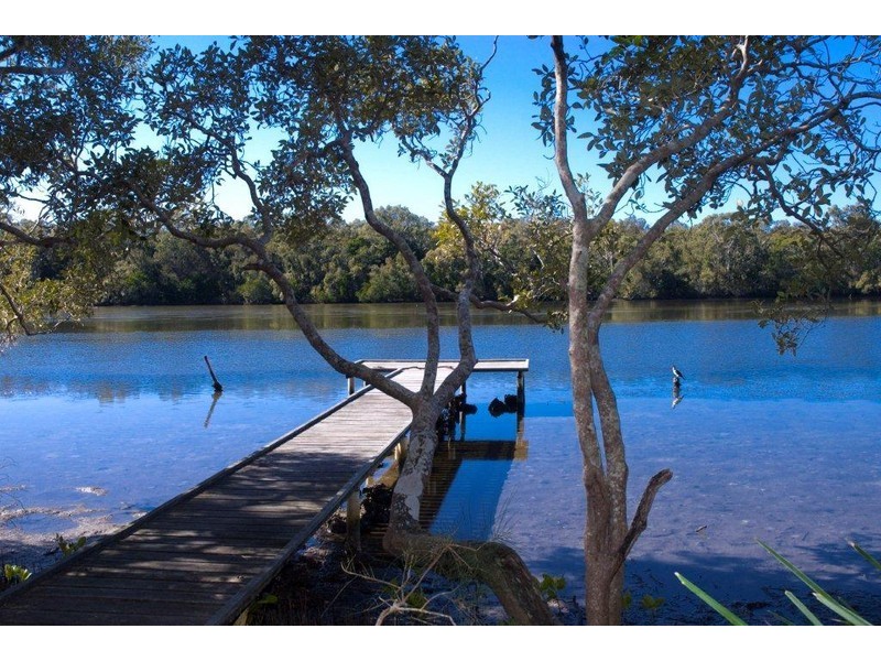 14 Sail Street, Noosaville QLD 4566