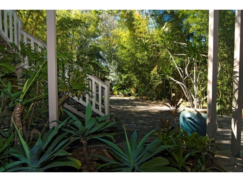 14 Sail Street, Noosaville QLD 4566