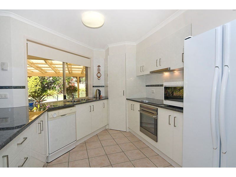 4 Prestwick Court, Tewantin QLD 4565