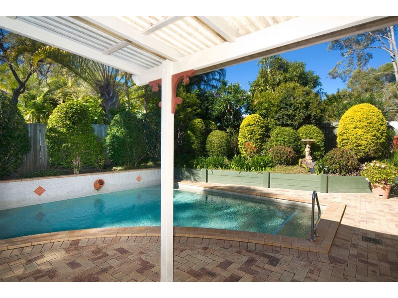 4 Prestwick Court, Tewantin QLD 4565