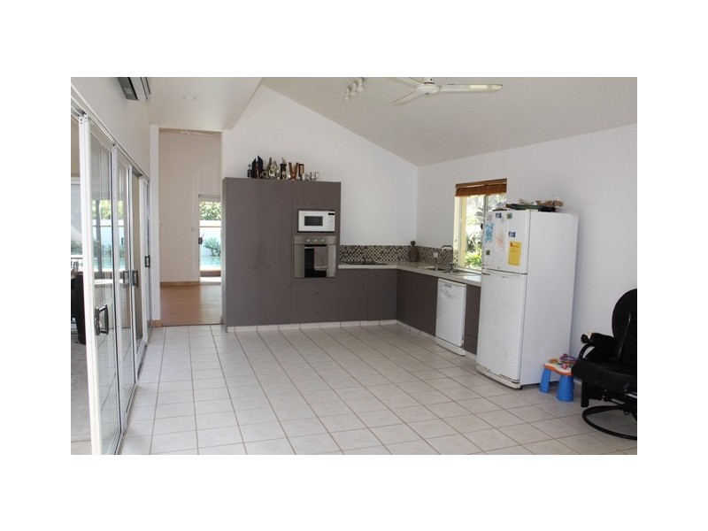 34 Morning Glory Drive, Cooroibah QLD 4565