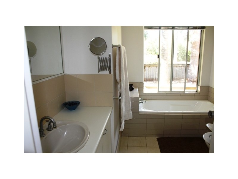 34 Morning Glory Drive, Cooroibah QLD 4565