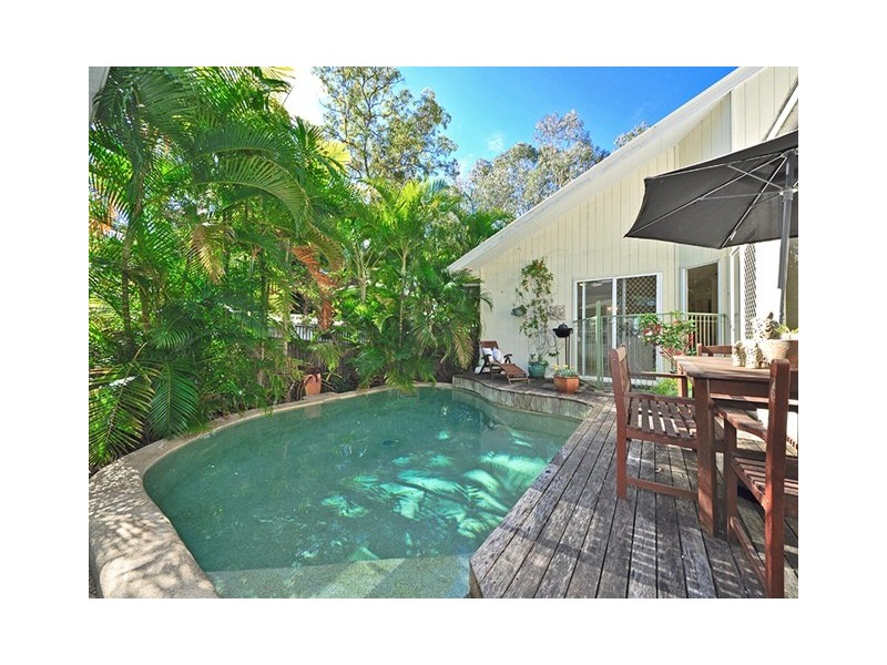 5 Morning Glory Drive, Cooroibah QLD 4565