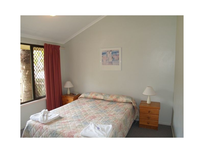 27 Munna Crescent, Noosaville QLD 4566