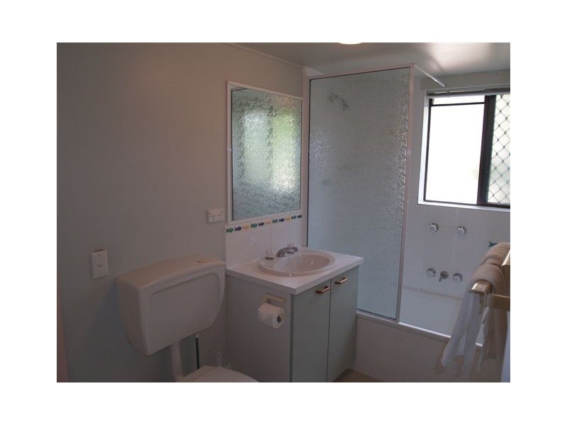 27 Munna Crescent, Noosaville QLD 4566