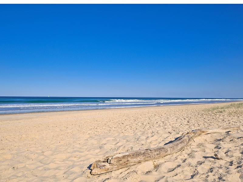 2/17 Margit Cr, Sunrise Beach QLD 4567