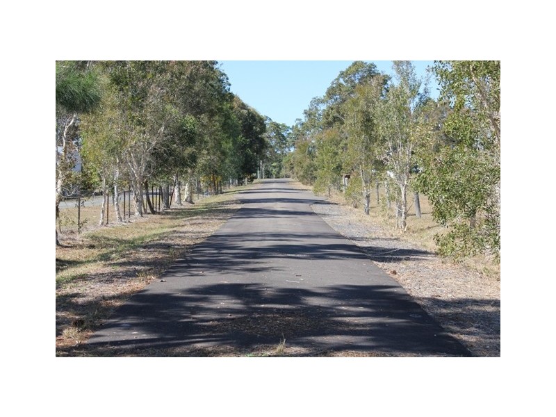 9a Jirrima Cr, Cooroibah QLD 4565