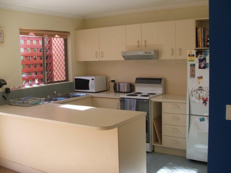 Unit 108/24 Lake Weyba Drive, Noosaville QLD 4566