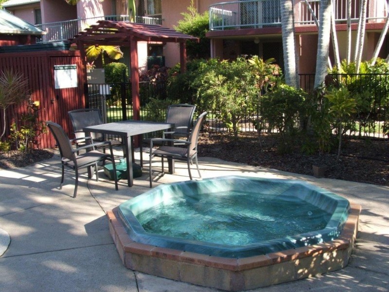 Unit 108/24 Lake Weyba Drive, Noosaville QLD 4566