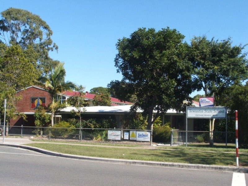79 Poinciana Avenue, Tewantin QLD 4565