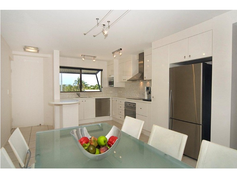 80 Noosa Parade, Noosa Heads QLD 4567