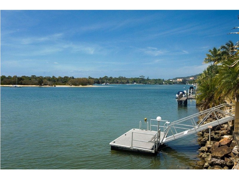 80 Noosa Parade, Noosa Heads QLD 4567