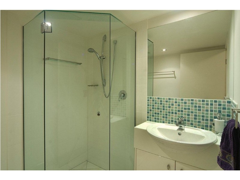 80 Noosa Parade, Noosa Heads QLD 4567