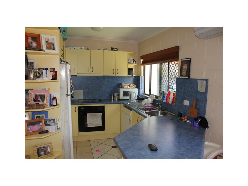 2/26 The Cockleshell, Noosaville QLD 4566