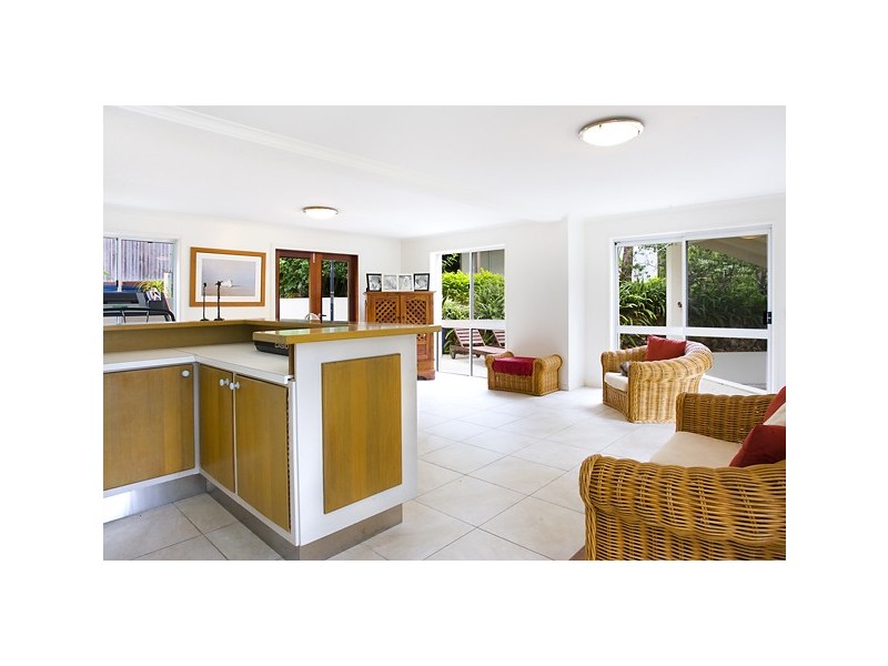 6 MOONARE CR, Noosa Heads QLD 4567