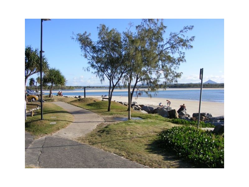 17 Ann Street, Noosaville QLD 4566