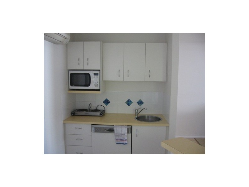 73 Hilton Terrace, Noosaville QLD 4566