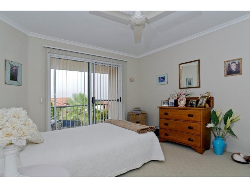 49 Southern Cross Parade, Sunrise Beach QLD 4567